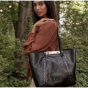 Patricia Nash Benvenuto Leather tote